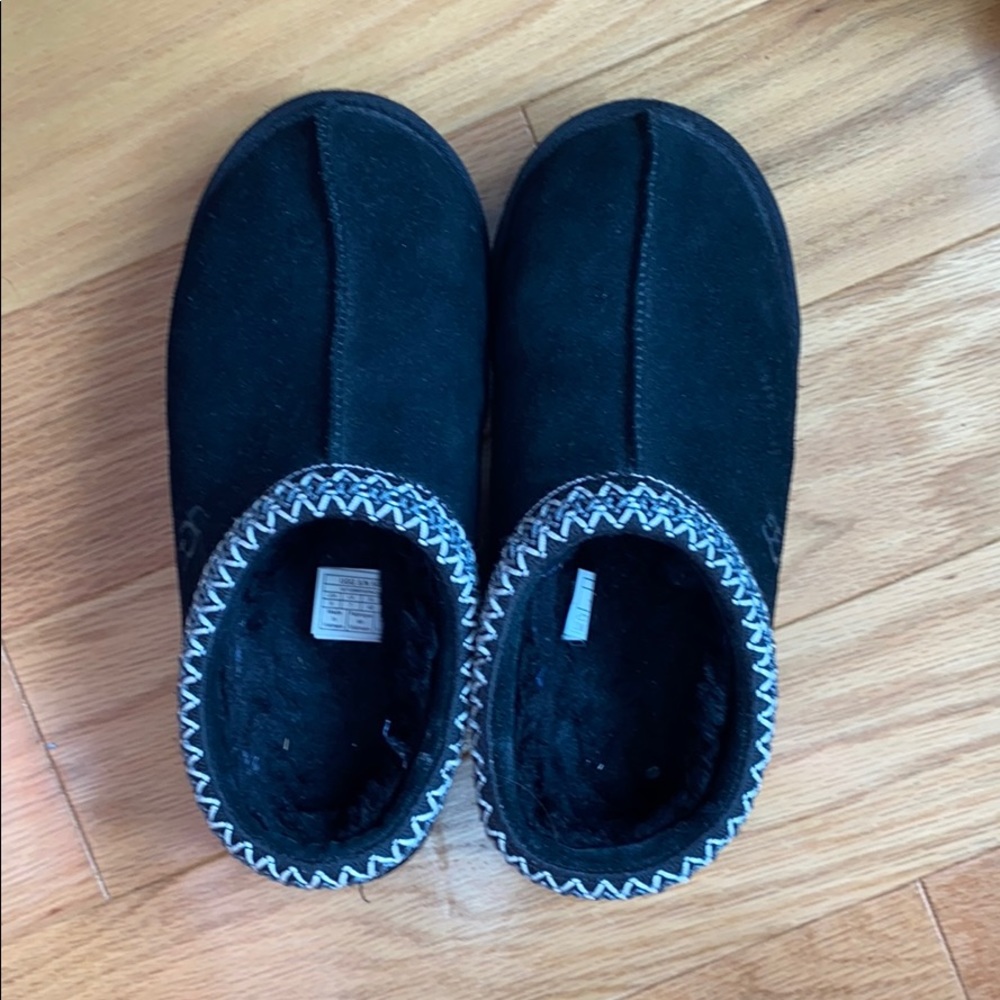 UGG Tasman Slipper